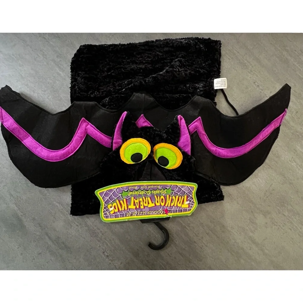 NEW VTG Dan Dee Toddler Size 2T - 5T Crushed Velvet‎ Felt Bat Halloween Costume